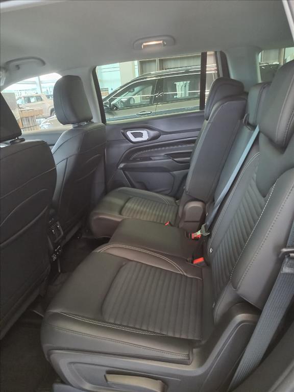 COMMANDER 1.3 T270 TURBO FLEX LONGITUDE AT69