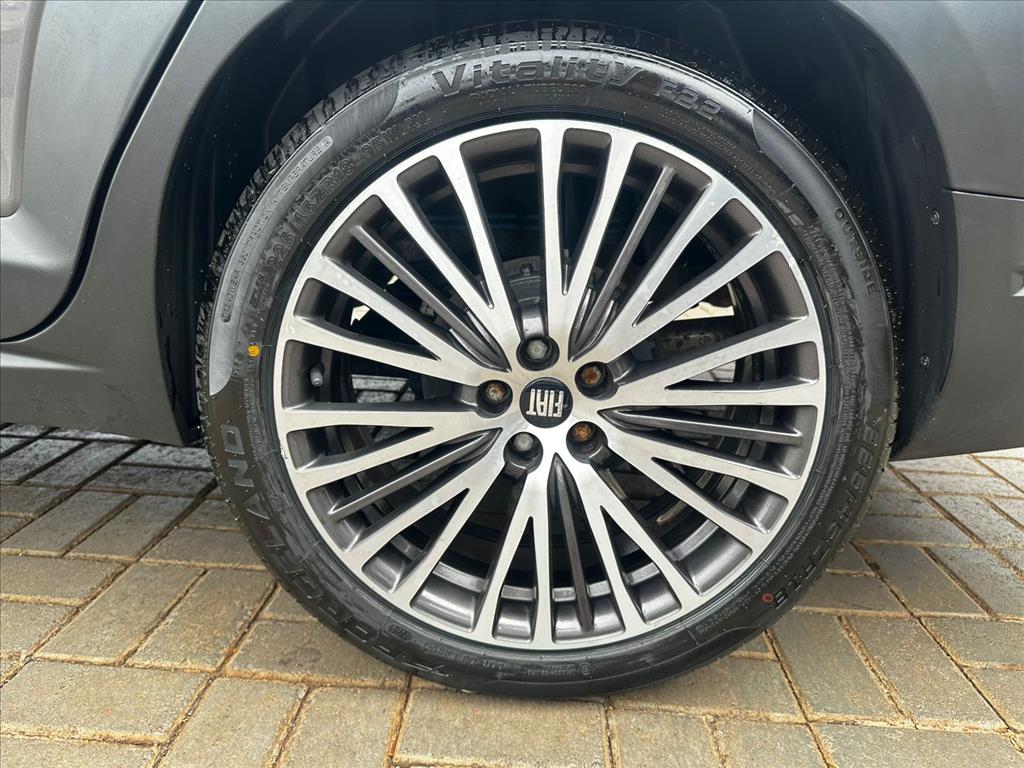 FASTBACK 1.3 TURBO 270 FLEX LIMITED EDITION AT68