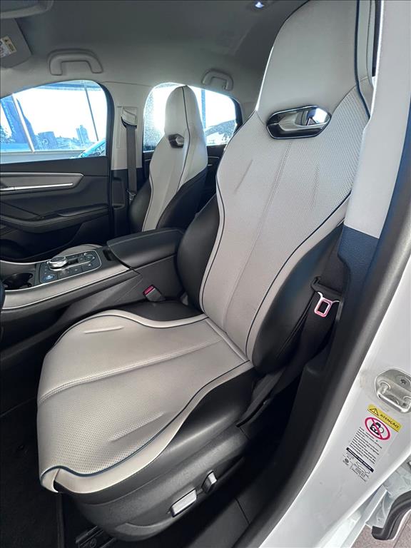 KING 1.5 DM-I PHEV GS AUTOMÁTICO3