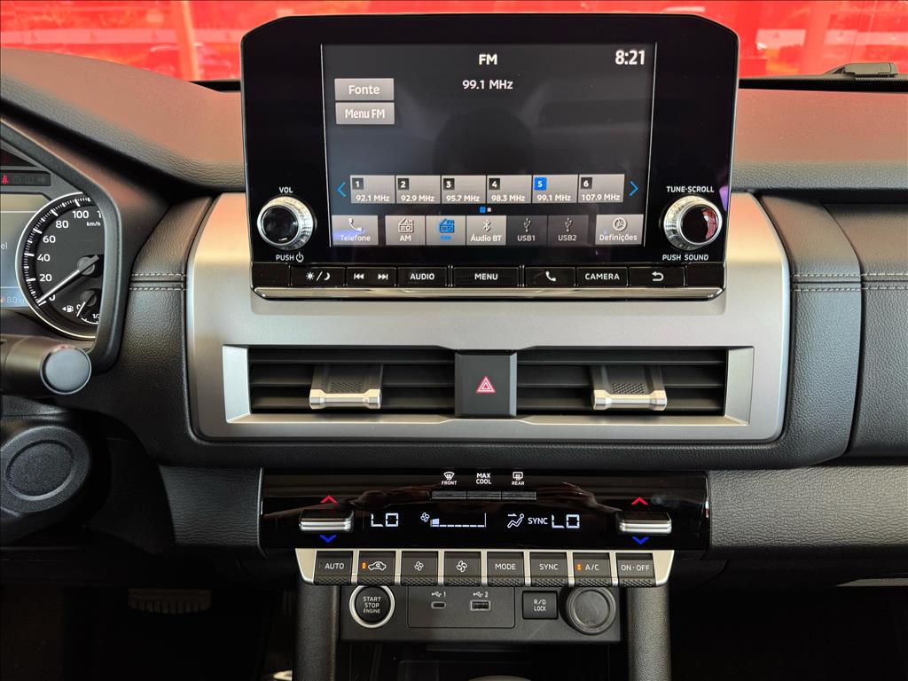 Mitsubishi-TRITON-2.4 BITURBO DIESEL CD HPE-S 4X4 AUTOMÁTICO