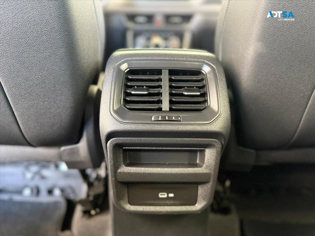 VOLKSWAGEN TAOS 1.4 250 TSI TOTAL FLEX HIGHLINE AUTOMÁTICO