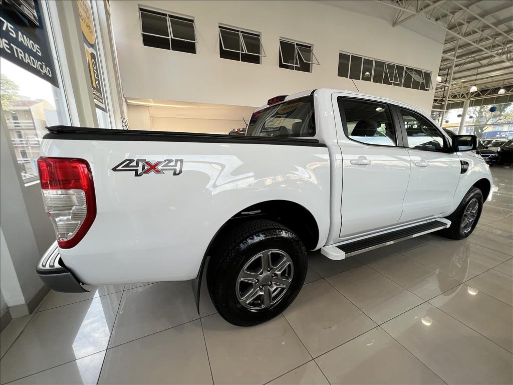 RANGER 2.2 XLS 4X4 CD 16V DIESEL 4P MANUAL RANGER 2.2 XLS 4X4 CD 16V DIESEL 4P MANUAL