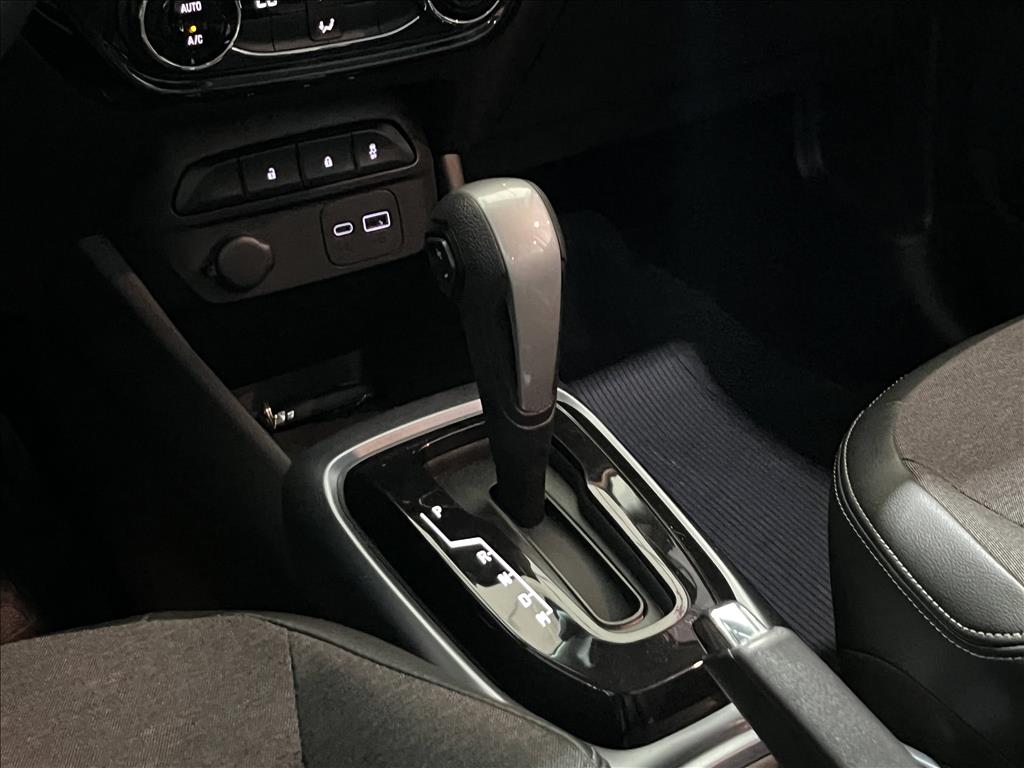 SPIN 1.8 LTZ 8V FLEX 4P AUTOMÁTICO8