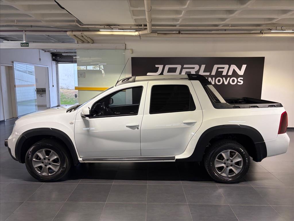 DUSTER OROCH 2.0 16V HI-FLEX DYNAMIQUE AUTOMÁTICO16