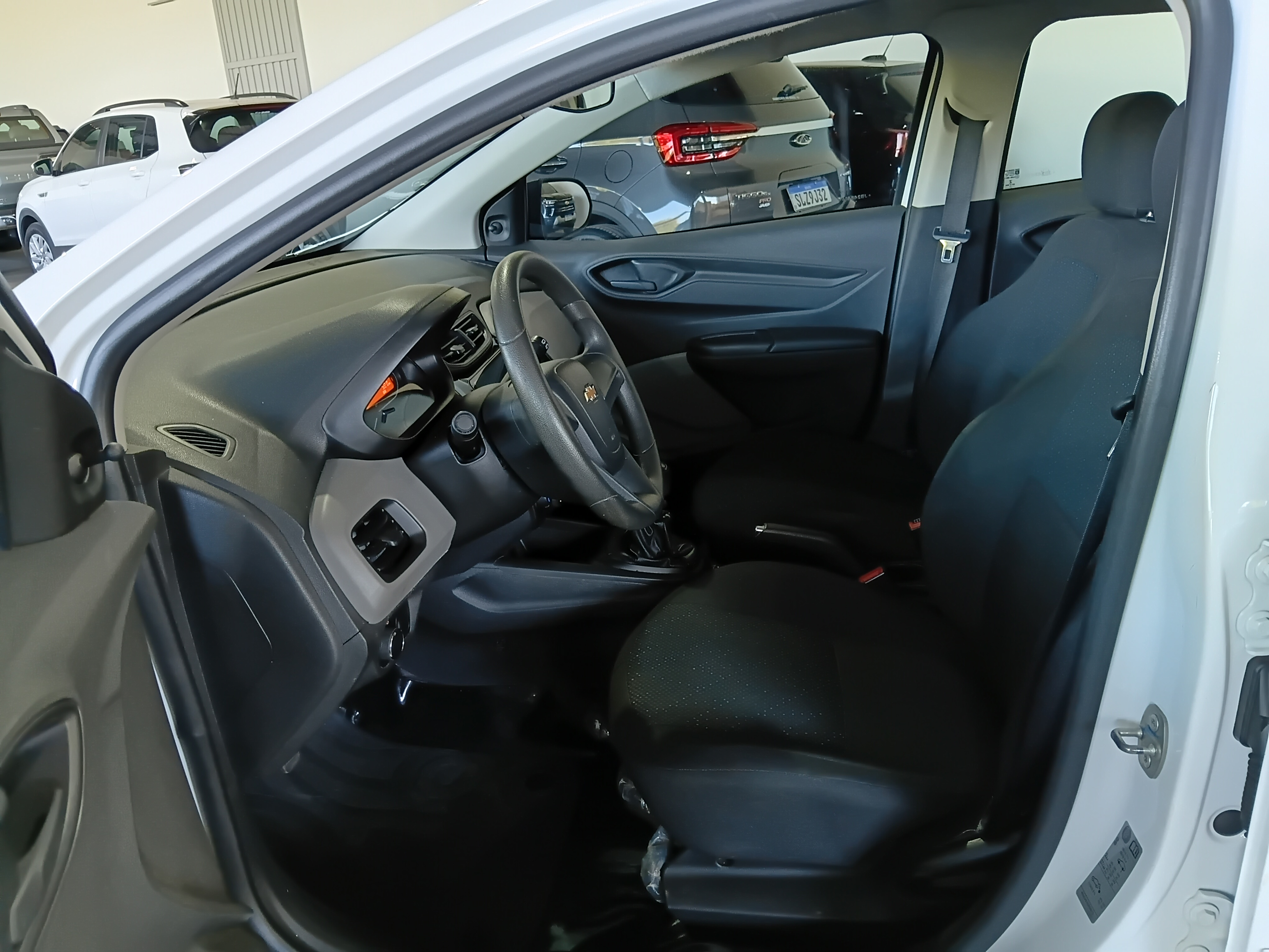 GM - Chevrolet-ONIX-1.0 MPFI JOY 8V FLEX 4P MANUAL