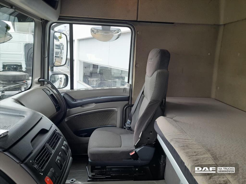 DAF-XF-105 FTS 460A 6X2