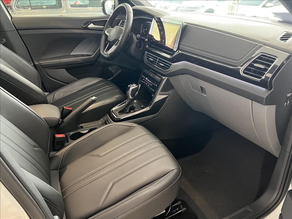 T-CROSS 1.0 200 TSI TOTAL FLEX COMFORTLINE AUTOMÁTICO15