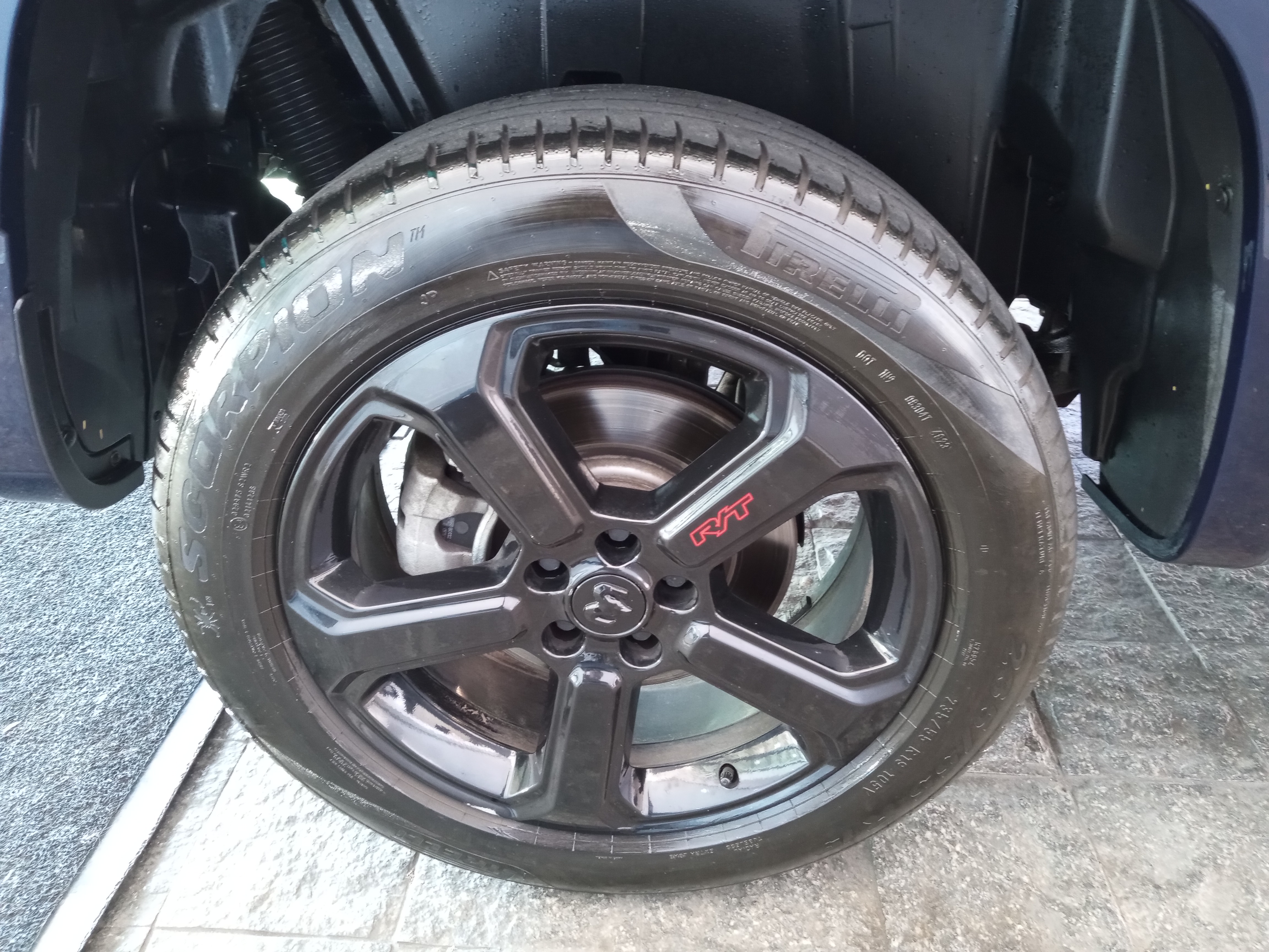 RAMPAGE 2.0 HURRICANE 4 TURBO GASOLINA R/T 4X4 AUTOMÁTICO12