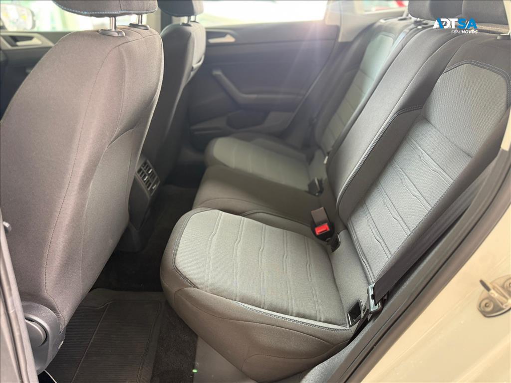 VOLKSWAGEN NIVUS 1.0 200 TSI TOTAL FLEX COMFORTLINE AUTOMÁTICO
