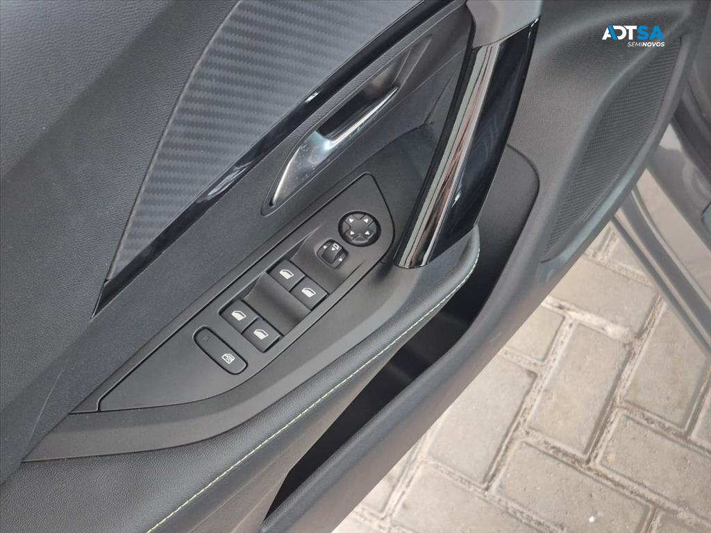 PEUGEOT 2008 1.0 TURBO 200 FLEX GT CVT