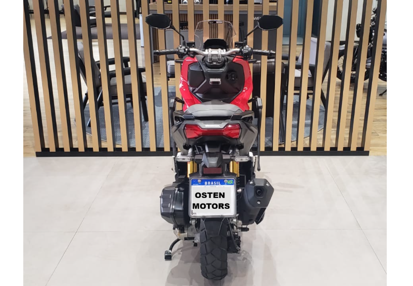 HONDA-ADV-ADV