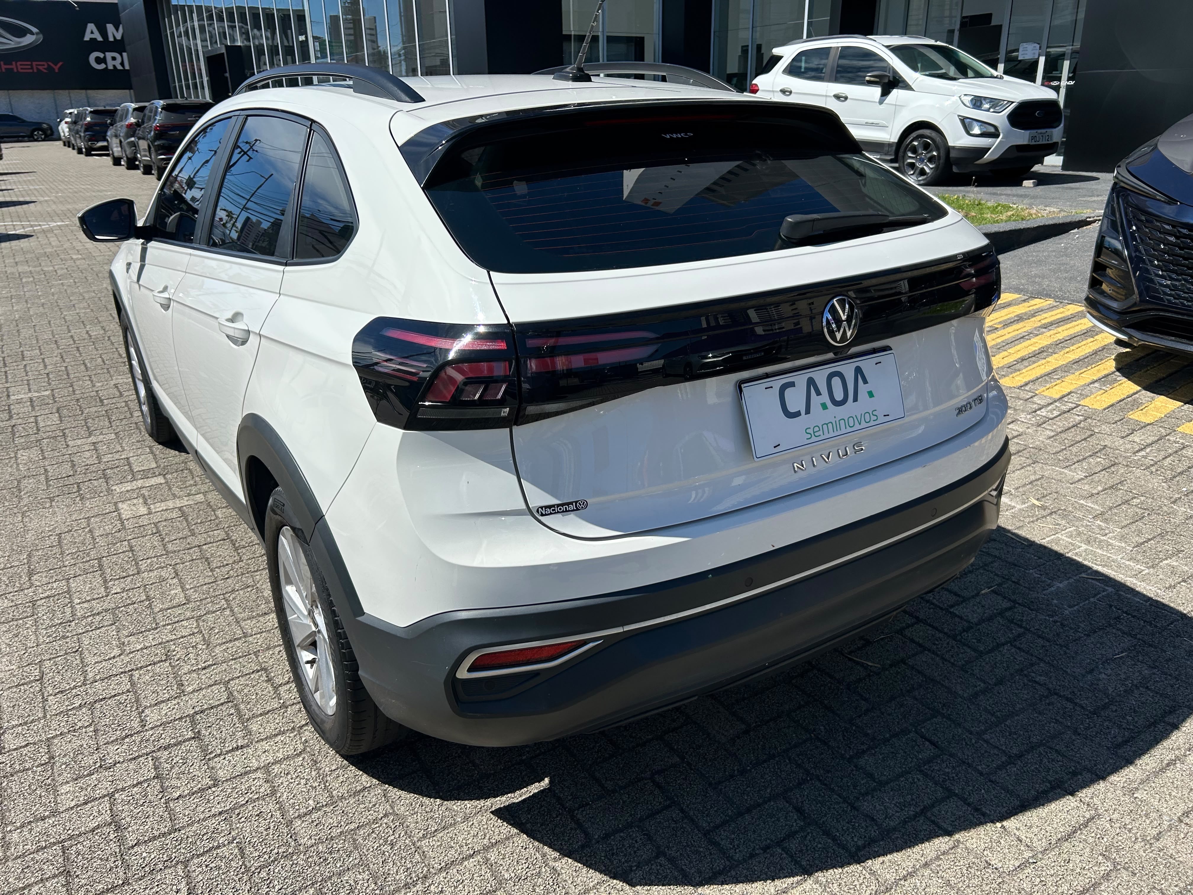 Volkswagen-NIVUS-1.0 200 TSI TOTAL FLEX COMFORTLINE AUTOMÁTICO