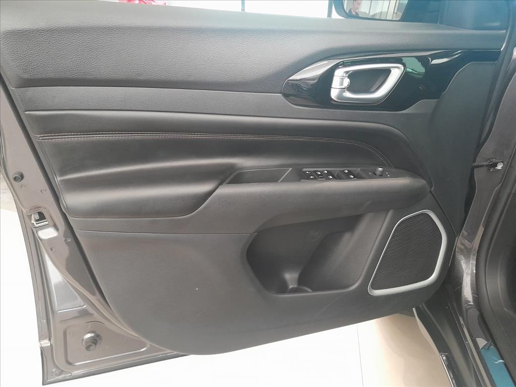 COMMANDER 2.0 TD380 TURBO DIESEL LIMITED AT911