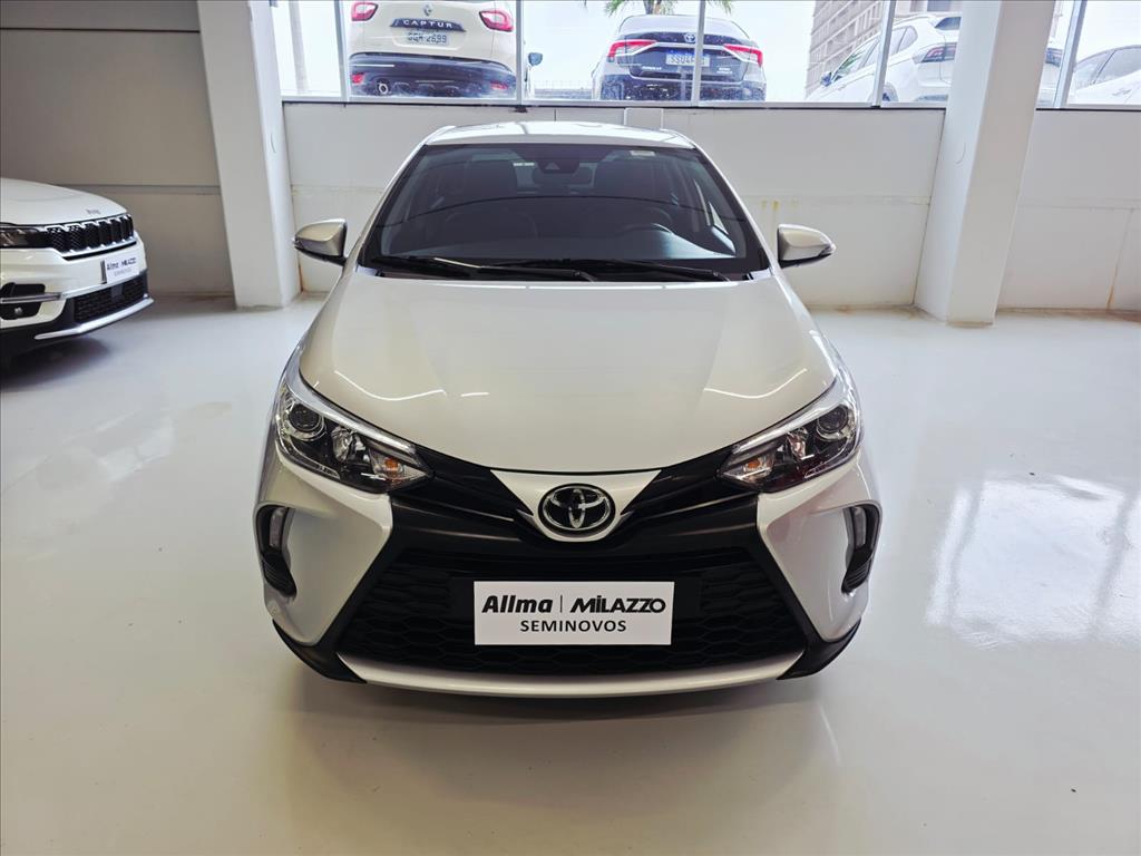 YARIS 1.5 16V FLEX SEDAN XS MULTIDRIVE1
