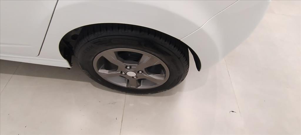 ONIX 1.4 MPFI LT 8V FLEX 4P MANUAL9