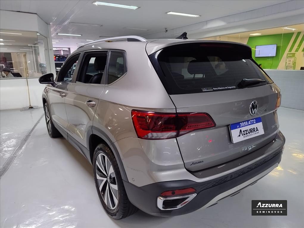 TAOS 1.4 250 TSI TOTAL FLEX COMFORTLINE AUTOMÁTICO5