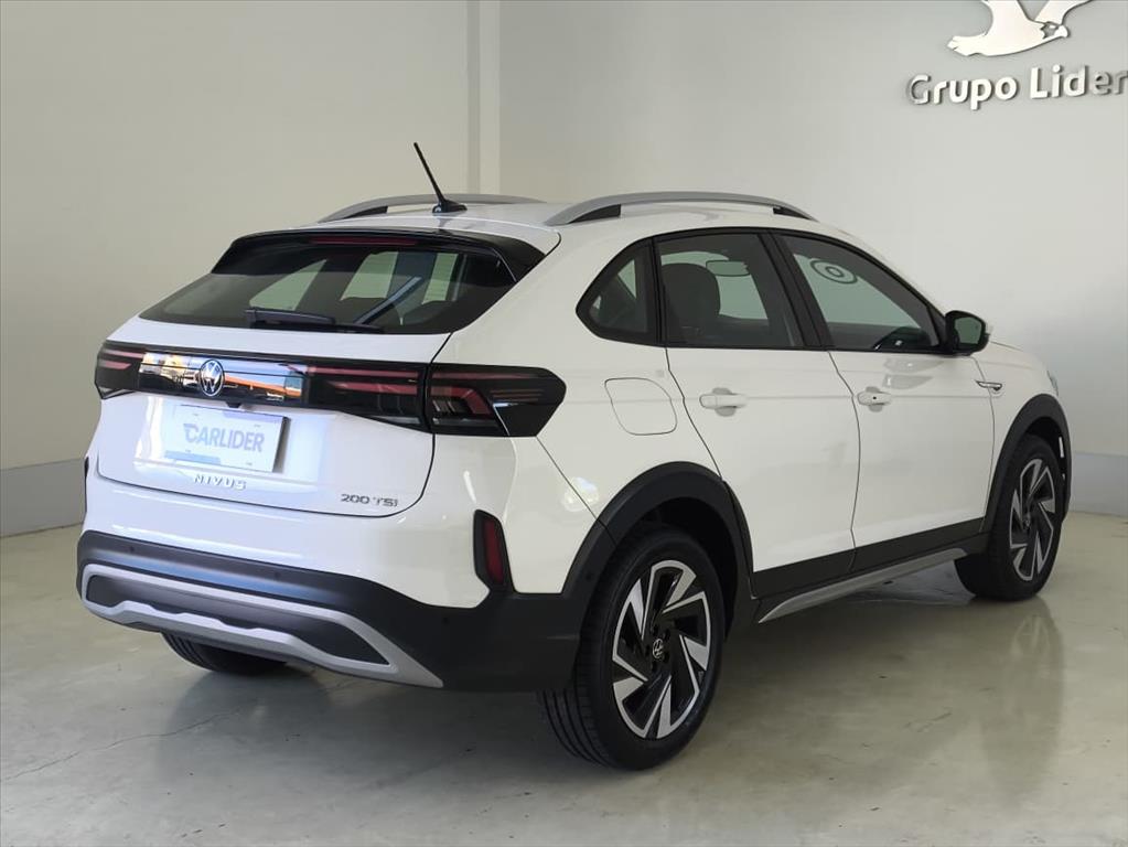 NIVUS 1.0 200 TSI TOTAL FLEX HIGHLINE AUTOMÁTICO12