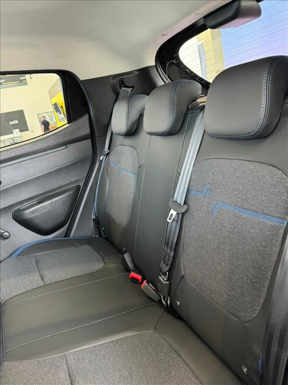 KWID 1.0 12V SCE FLEX INTENSE MANUAL6