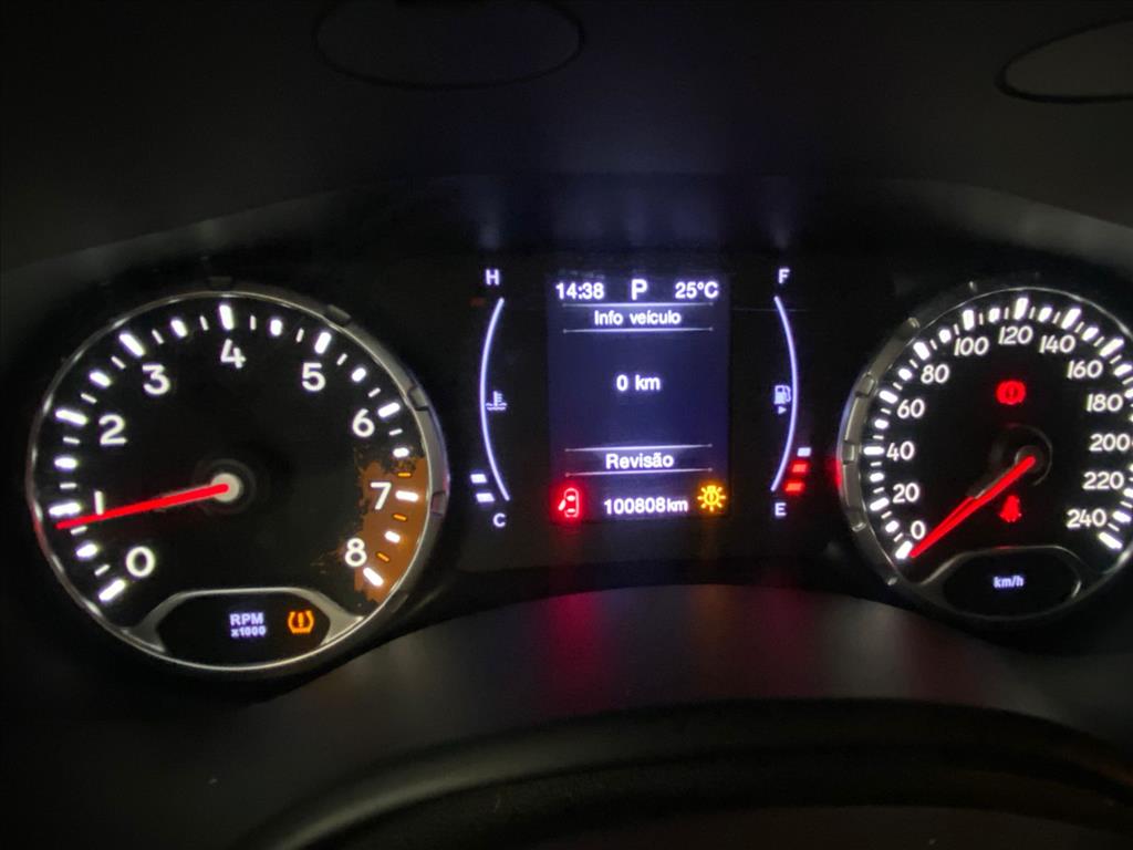 RENEGADE 1.8 16V FLEX LONGITUDE 4P AUTOMÁTICO10