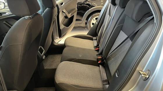 T-CROSS 1.0 200 TSI TOTAL FLEX AUTOMÁTICO6