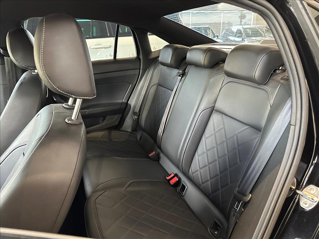 VIRTUS 1.4 250 TSI EXCLUSIVE AUTOMÁTICO8