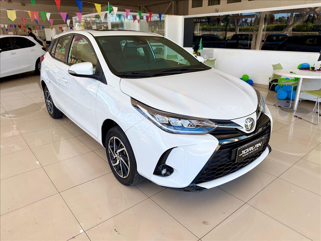 YARIS 1.5 16V FLEX XLS MULTIDRIVE1