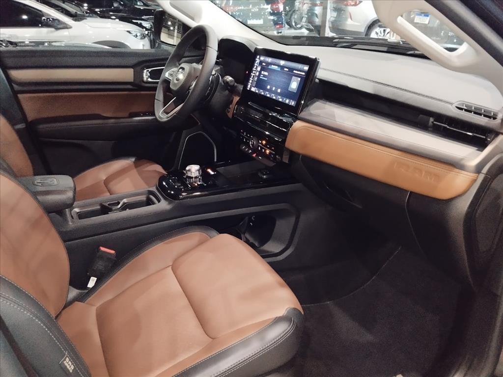 RAMPAGE 2.0 HURRICANE 4 TURBO GASOLINA LARAMIE 4X4 AUTOMÁTICO9