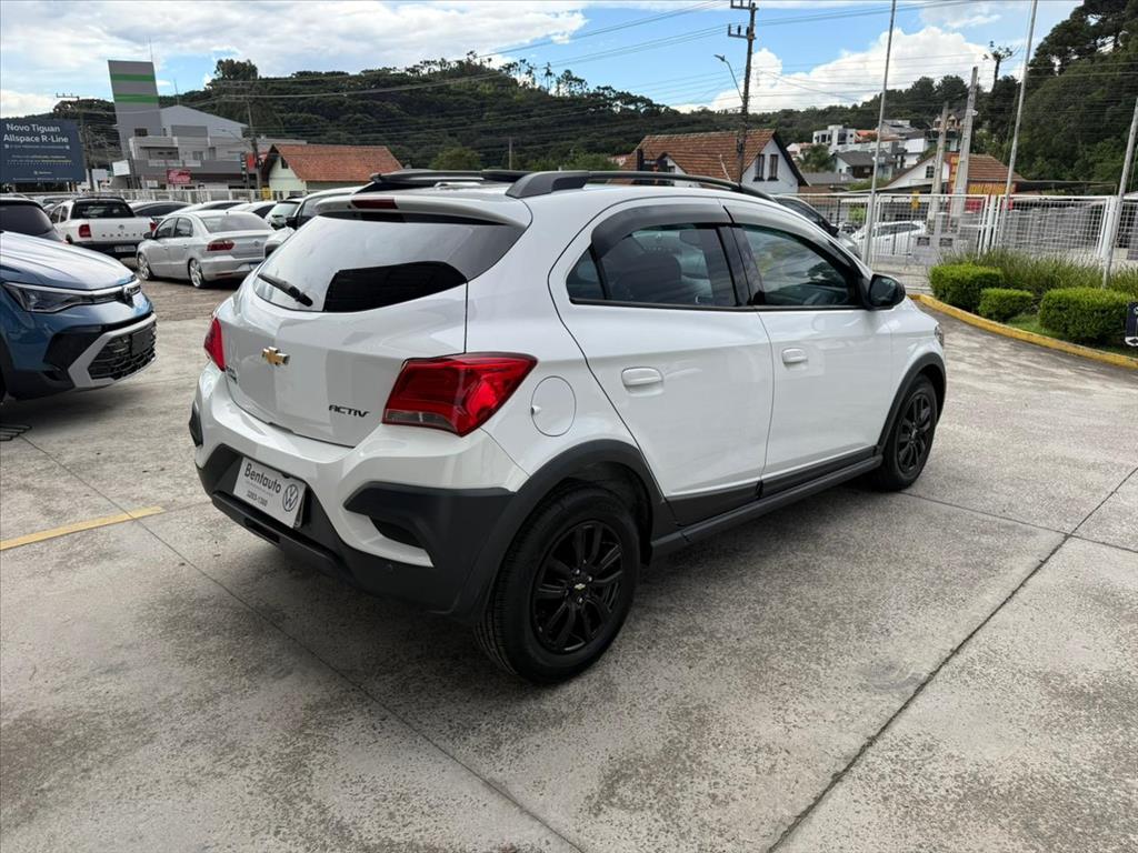 ONIX 1.4 MPFI ACTIV 8V FLEX 4P MANUAL10