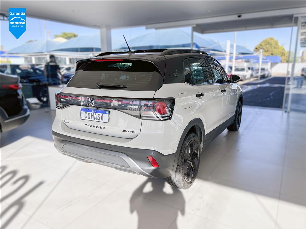 T-CROSS 1.4 250 TSI TOTAL FLEX EXTREME AUTOMÁTICO7