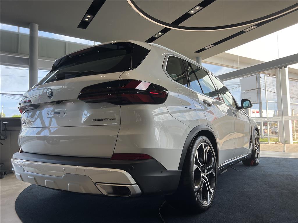 X5 3.0 I6 TURBO HÍBRIDO XDRIVE50E X-LINE AUTOMÁTICO7