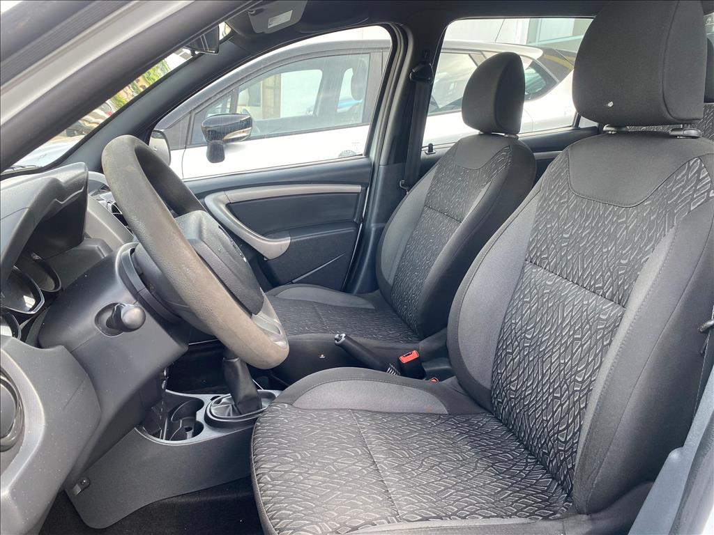 DUSTER OROCH 1.6 16V SCE FLEX EXPRESSION MANUAL8