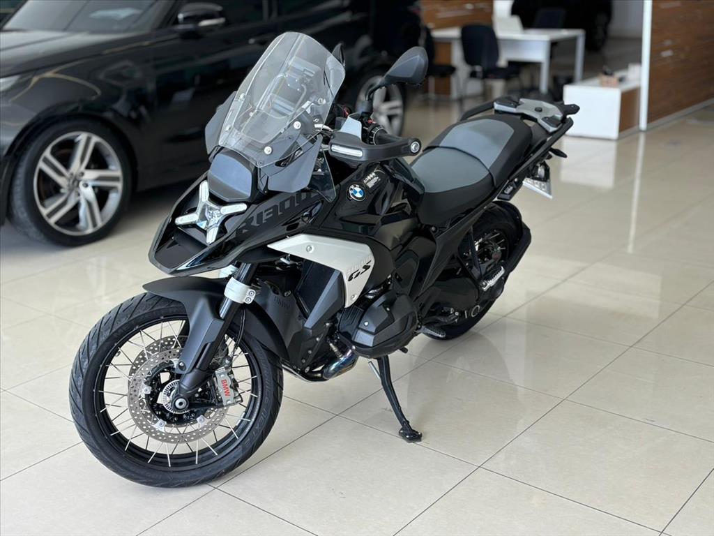 R 1300 GS TRIPLE BLACK2
