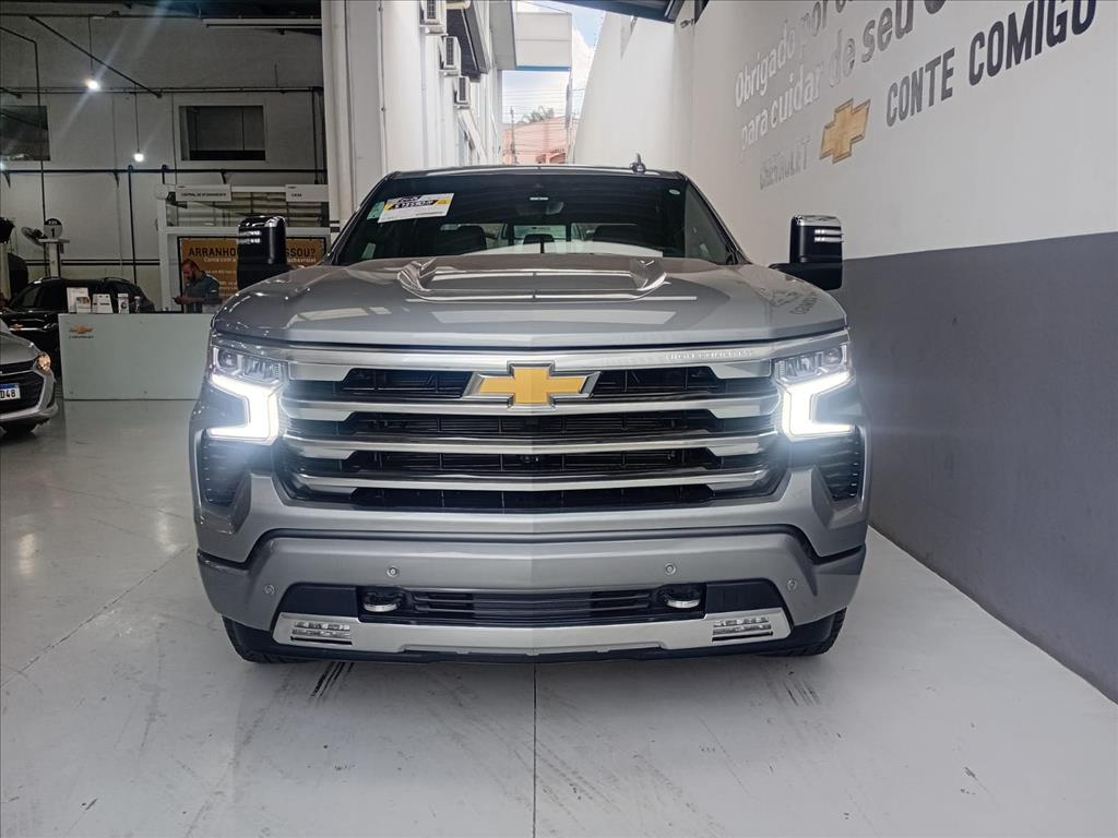 SILVERADO 5.3 V8 GASOLINA 1500 HIGH COUNTRY 4X4 AUTOMÁTICO