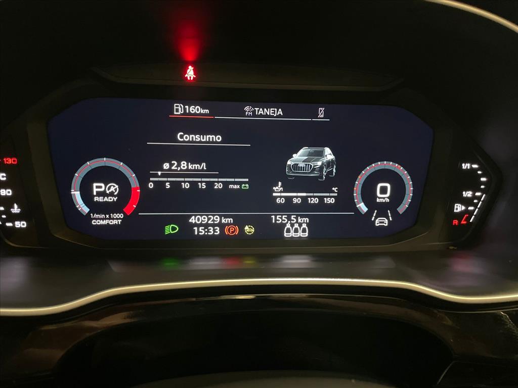 Q3 2.0 40 TFSI GASOLINA PERFORMANCE BLACK QUATTRO TIPTRONIC8