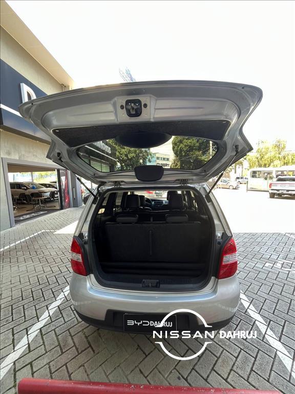 GRAND LIVINA 1.8 SL 16V FLEX 4P MANUAL11