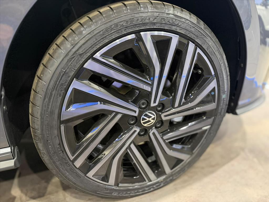 VIRTUS 1.4 250 TSI EXCLUSIVE AUTOMÁTICO12