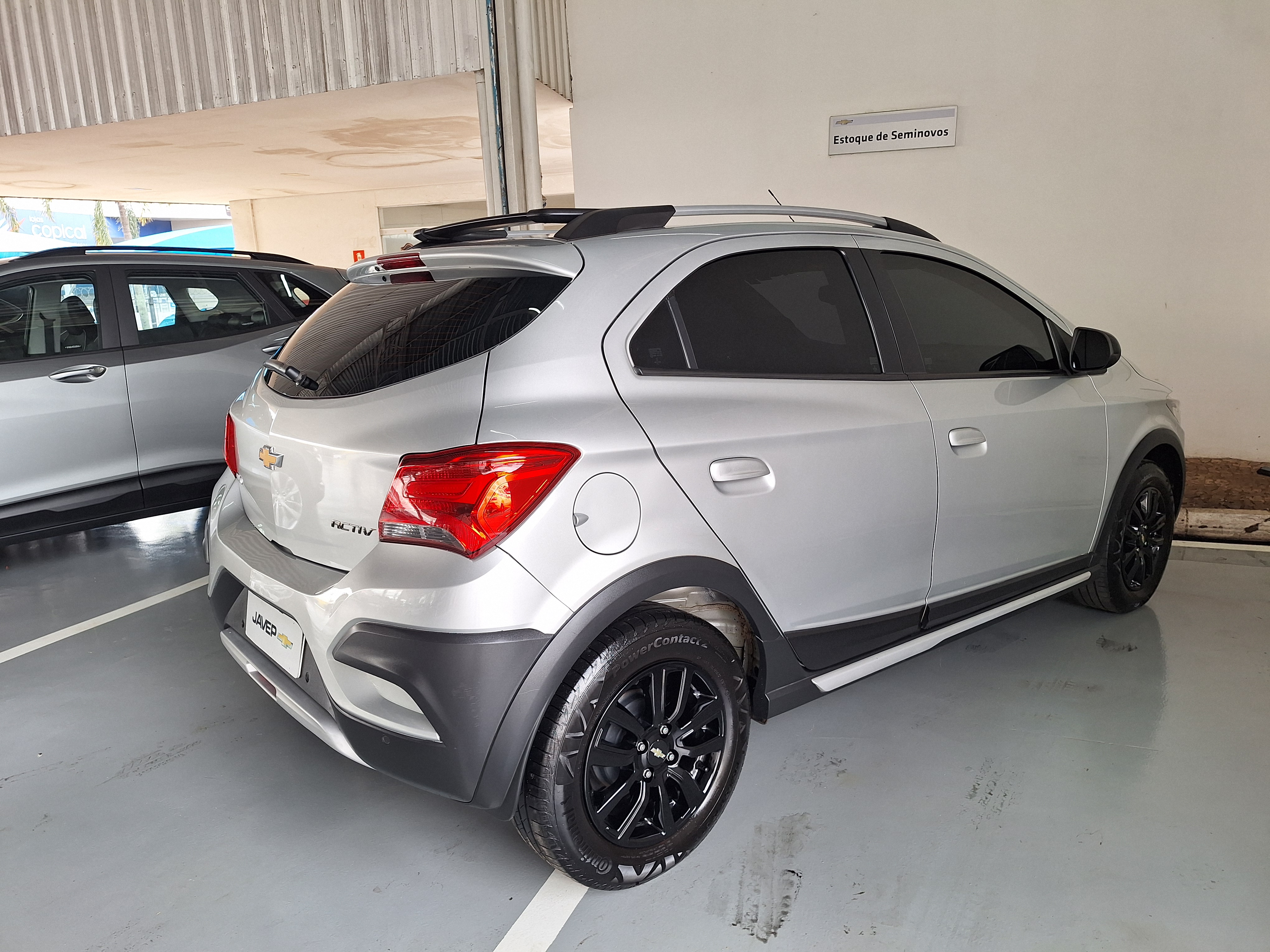 GM - Chevrolet-ONIX-1.4 MPFI ACTIV 8V FLEX 4P AUTOMÁTICO