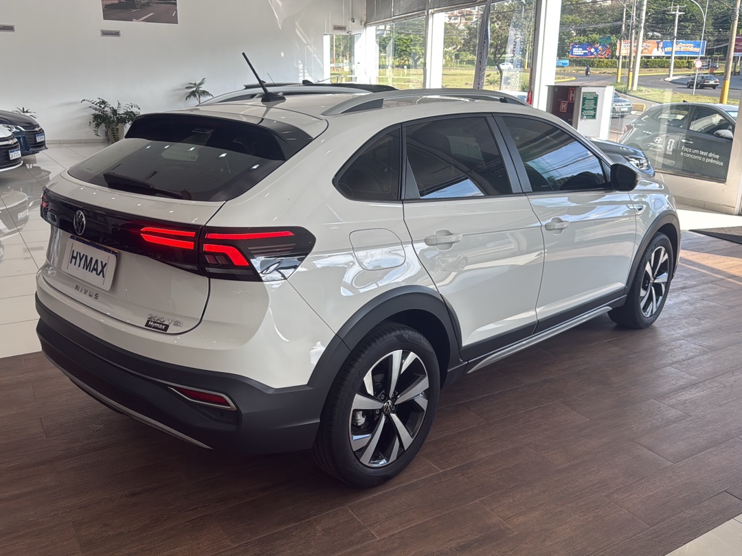 NIVUS 1.0 200 TSI TOTAL FLEX HIGHLINE AUTOMÁTICO3