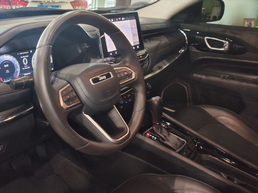 COMPASS 1.3 T270 TURBO FLEX LIMITED AT610