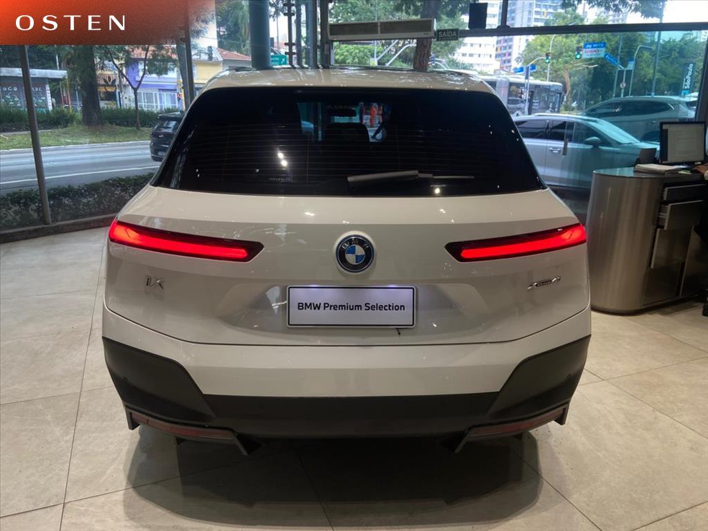 BMW-iX-ELÉTRICO XDRIVE40