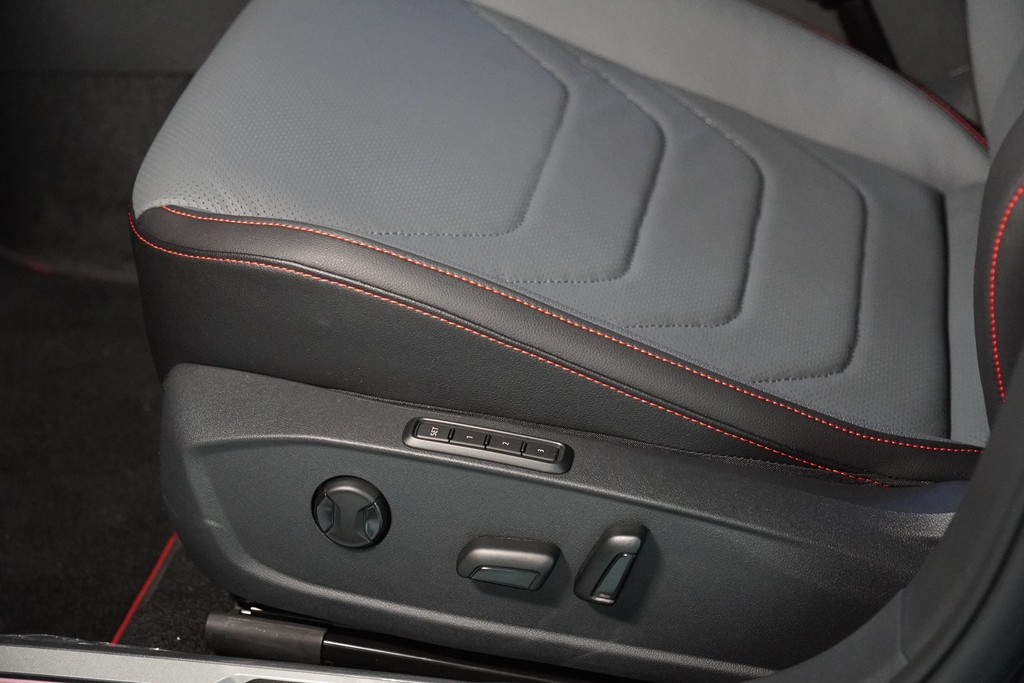 JETTA 2.0 350 TSI GASOLINA GLI DSG8