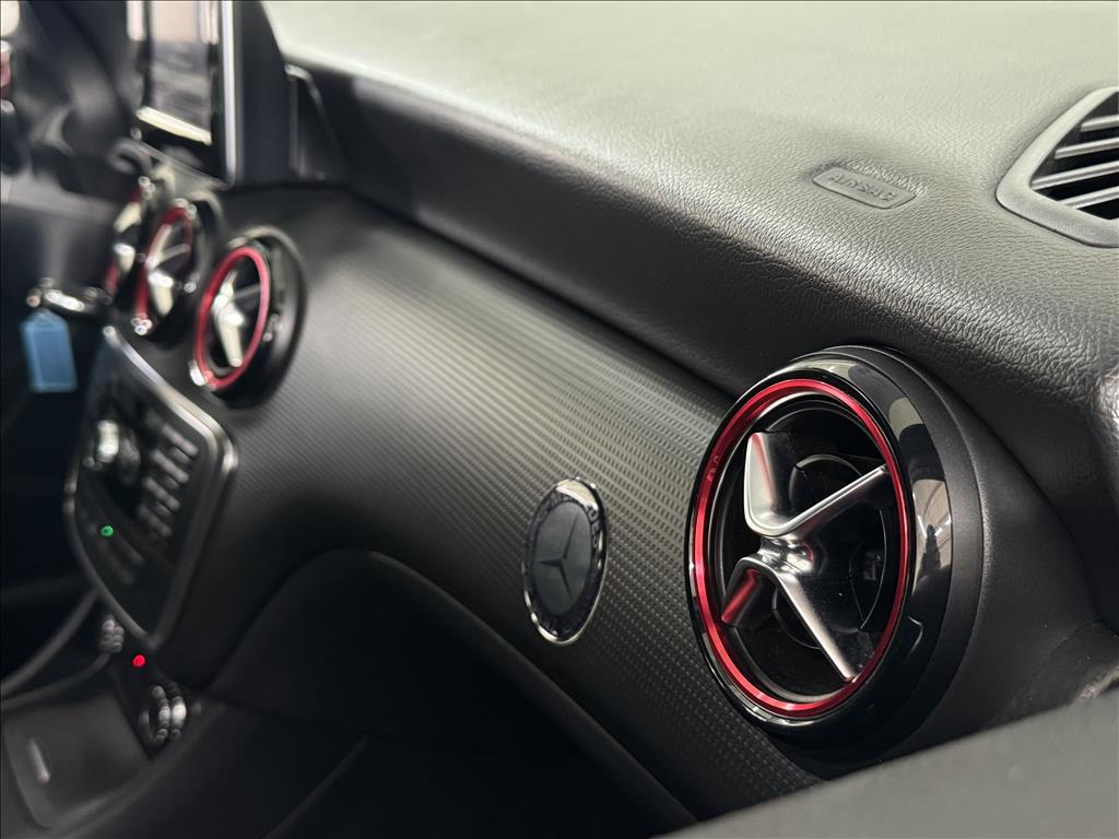 A 200 1.6 TURBO URBAN 16V GASOLINA 4P AUTOMÁTICO17