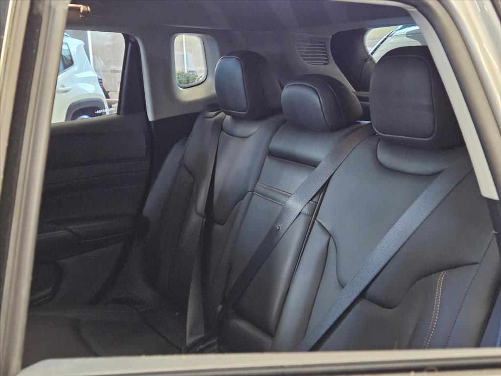 COMPASS 1.3 T270 TURBO FLEX LIMITED AT68