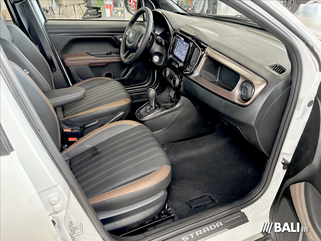 STRADA 1.0 TURBO 200 FLEX RANCH CD CVT10