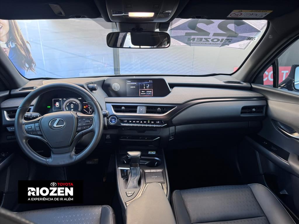 UX 250h 2.0 VVT-I HYBRID DYNAMIC CVT6