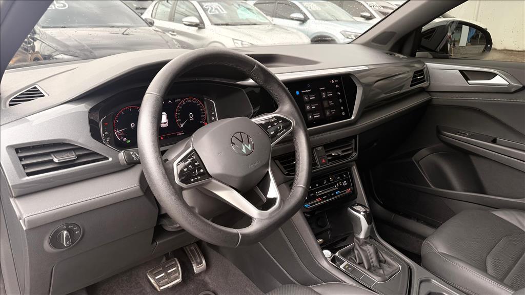 TAOS 1.4 250 TSI TOTAL FLEX HIGHLINE AUTOMÁTICO8