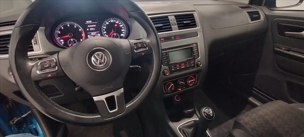 FOX 1.0 MI COMFORTLINE 8V FLEX 4P MANUAL8