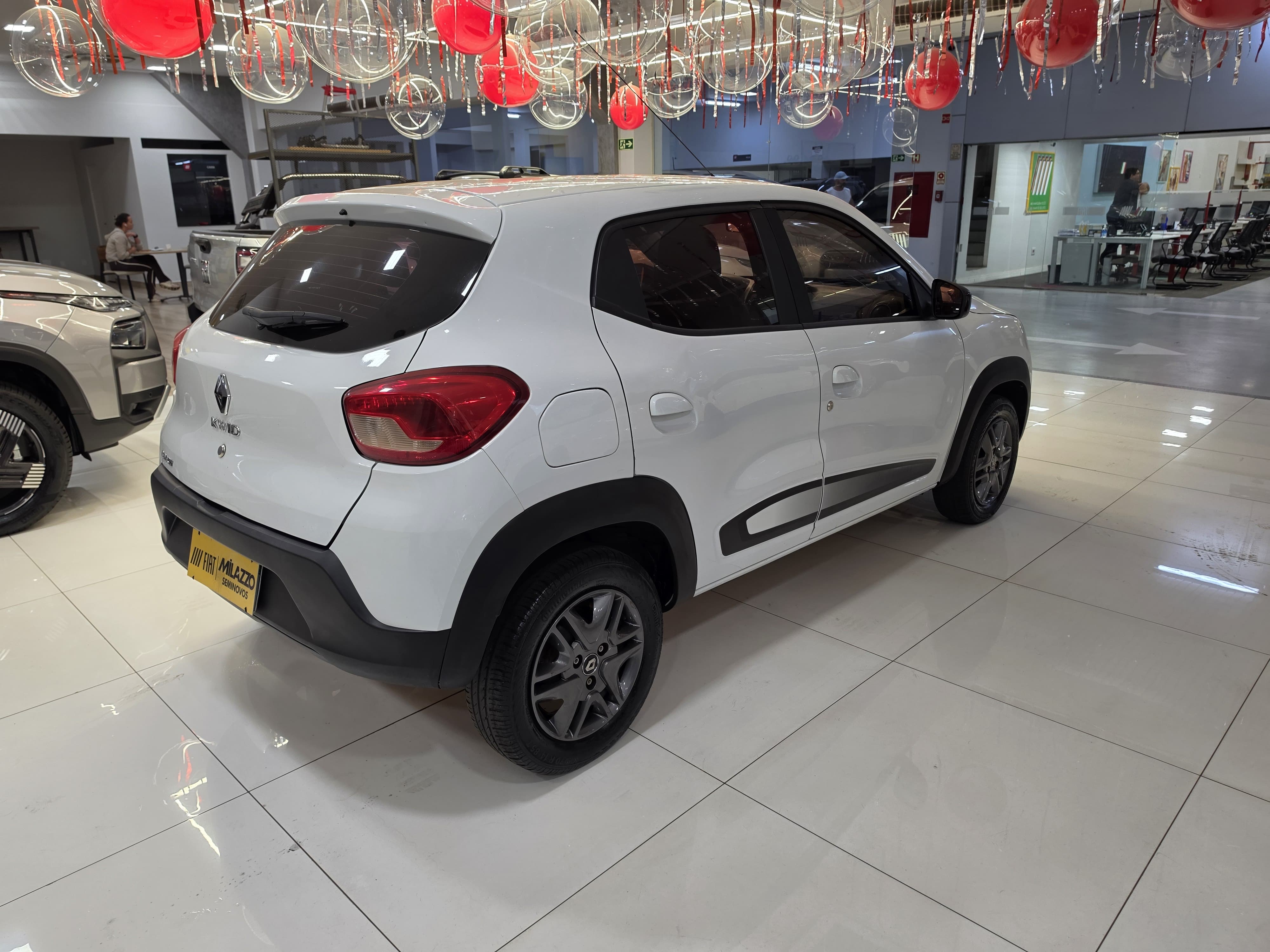 KWID 1.0 12V SCE FLEX INTENSE MANUAL5