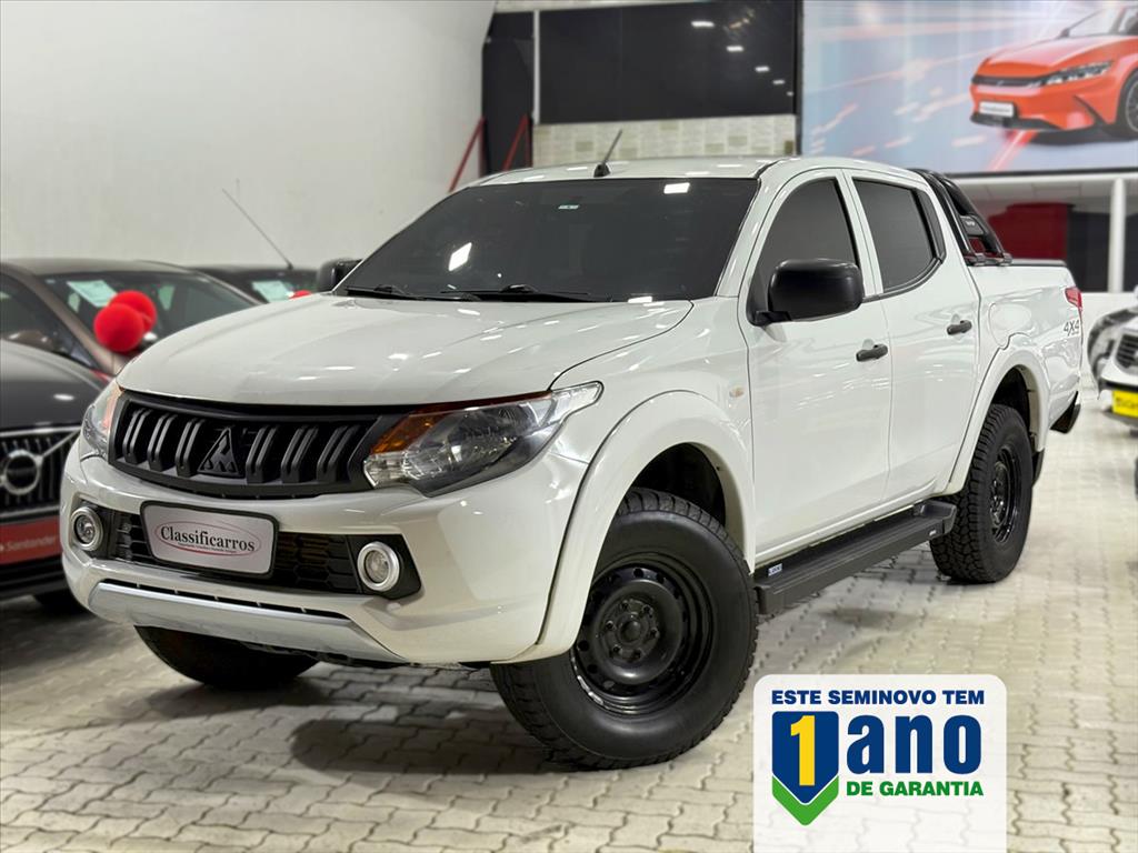 Mitsubishi L200 Triton - 2.4 16V TURBO DIESEL GL CD 4X4 MANUAL