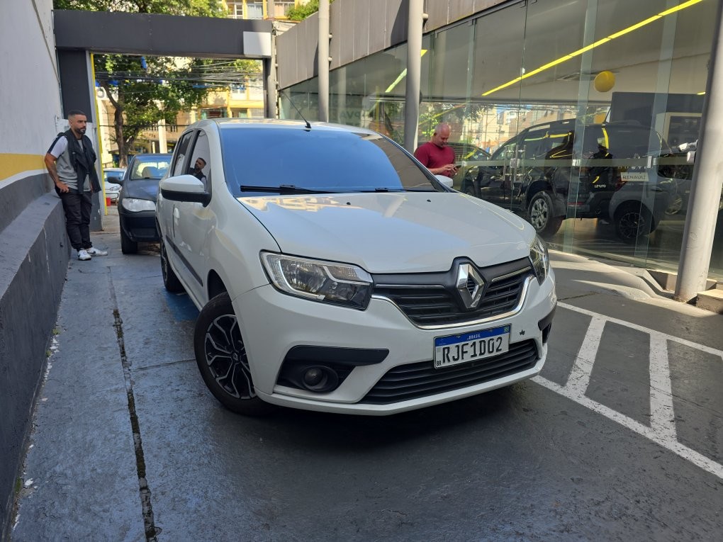 SANDERO 1.6 16V SCE FLEX ZEN MANUAL1